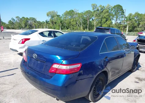 2007 Toyota Camry Le z USA, uszkodzony, nr VIN 4T1BE46K07U092493